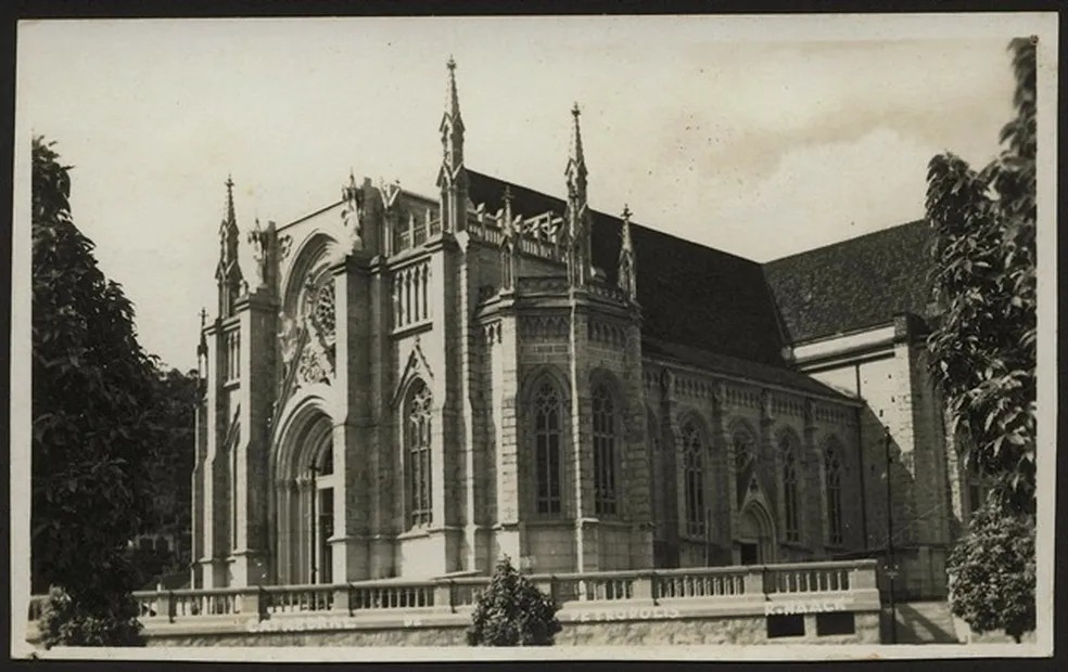 O processo de construção da Catedral foi longo: idealizada durante o Império, a obra só foi concluída já na República — Foto: Arquivos do Instituto Brasileiro de Museus/Reprodução