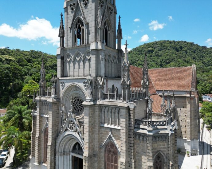 História e Arquitetura da Catedral de São Pedro de Alcântara em Petrópolis